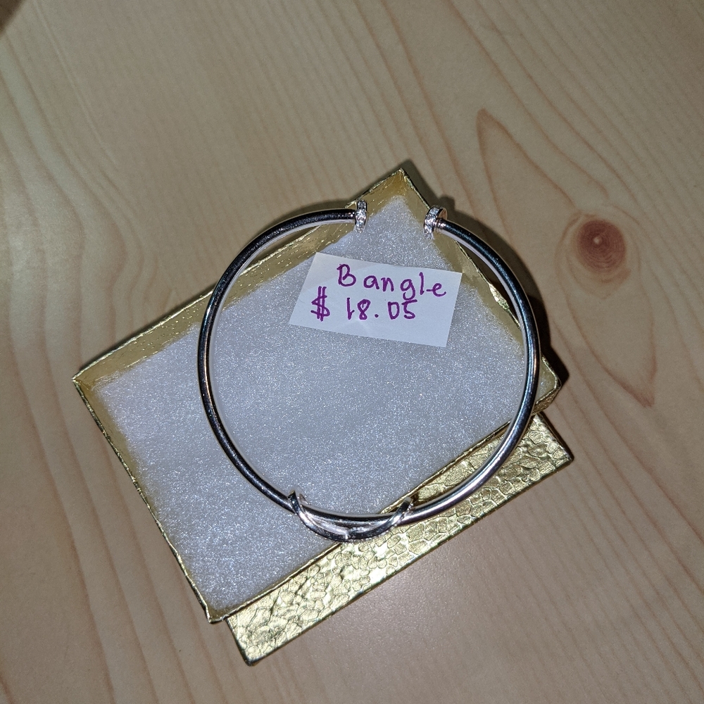 Silver bangles - Picture 2 of 3